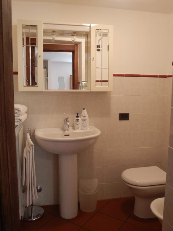 Il Girasole Bed & Breakfast Fosdinovo Rom bilde