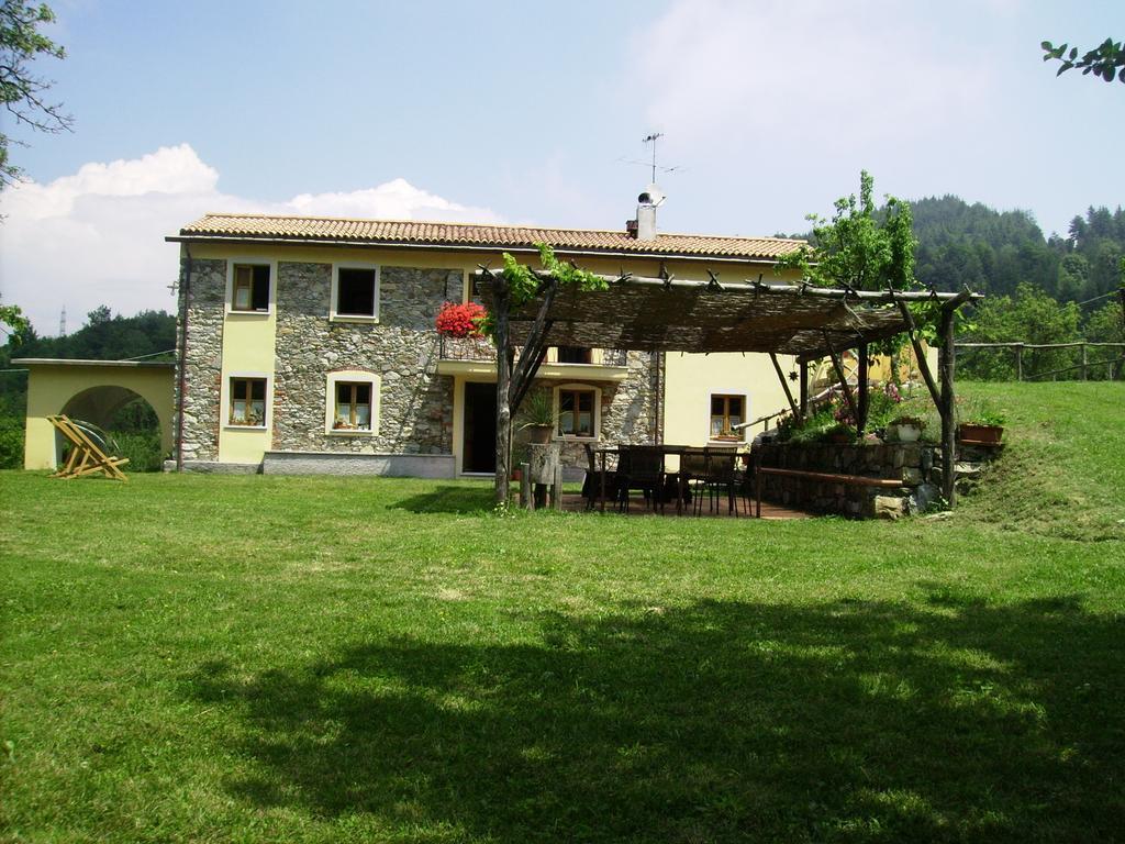 Il Girasole Bed & Breakfast Fosdinovo Eksteriør bilde