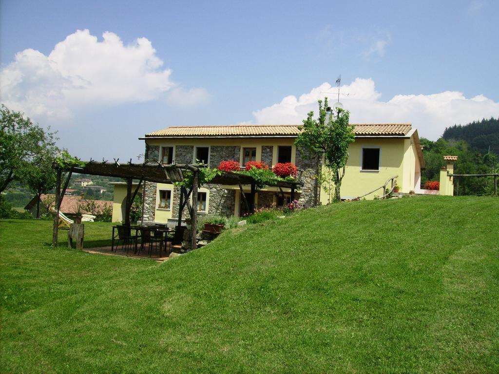 Il Girasole Bed & Breakfast Fosdinovo Eksteriør bilde